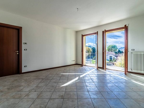 appartamento in vendita a Borgo Tossignano in zona Tossignano