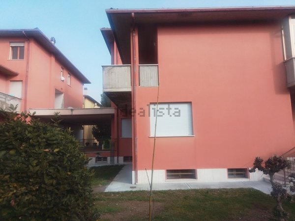 appartamento in vendita a Borgo Tossignano in zona Tossignano
