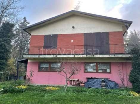 casa indipendente in vendita a Borgo Tossignano in zona Tossignano