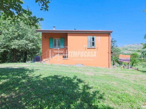 appartamento in vendita a Borgo Tossignano in zona Tossignano