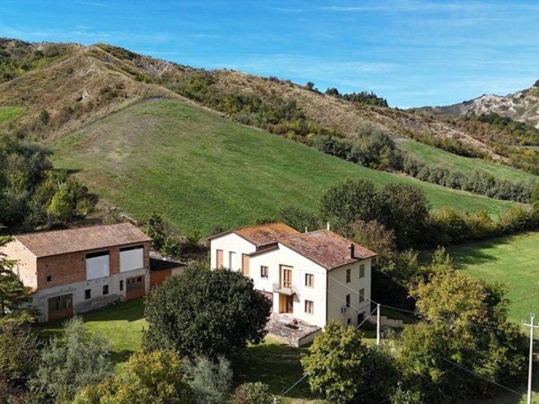 casa indipendente in vendita a Borgo Tossignano