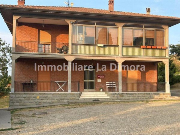 appartamento in vendita a Borgo Tossignano in zona Tossignano