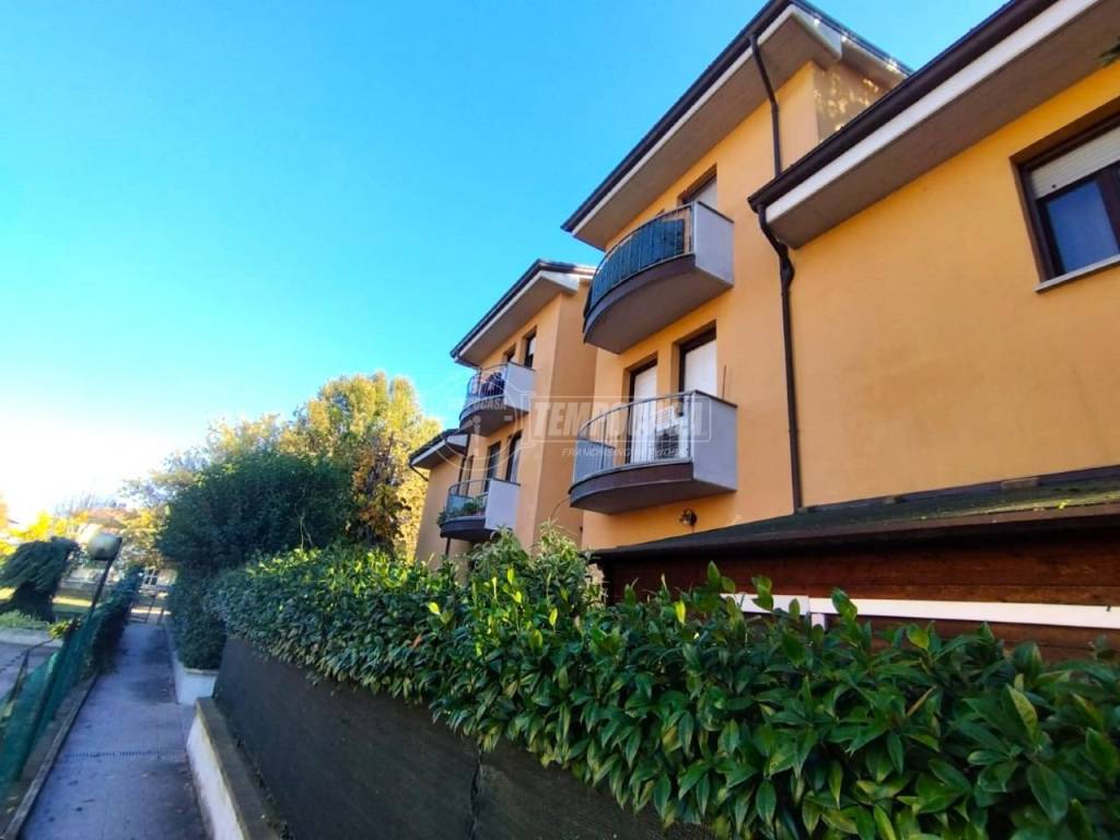 appartamento in vendita a Budrio in zona Dugliolo