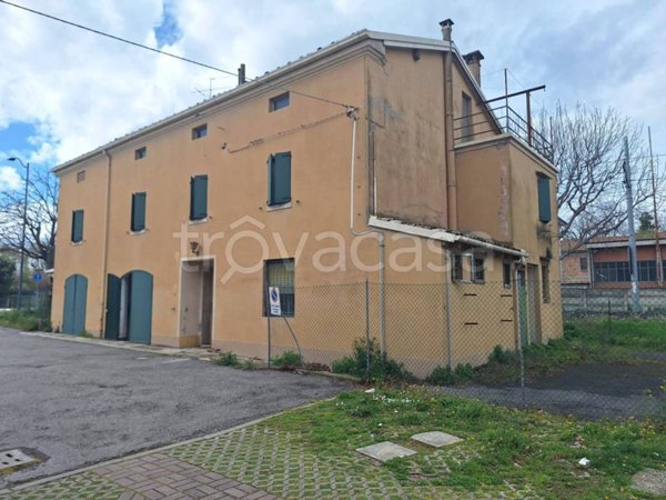 casa indipendente in vendita a Budrio