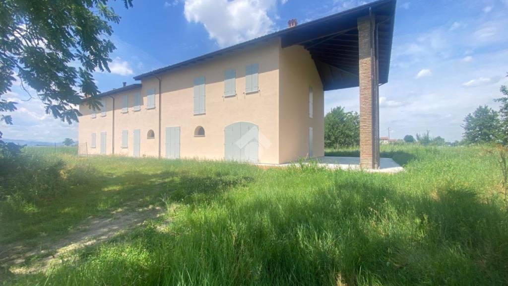 casa indipendente in vendita a Budrio in zona Prunaro