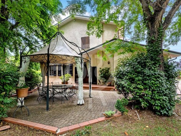 casa indipendente in vendita a Budrio in zona Bagnarola