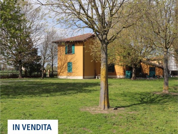 casa indipendente in vendita a Budrio in zona Mezzolara