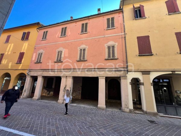 negozio in vendita a Budrio