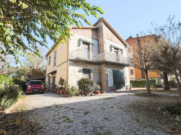 casa indipendente in vendita a Budrio in zona Mezzolara