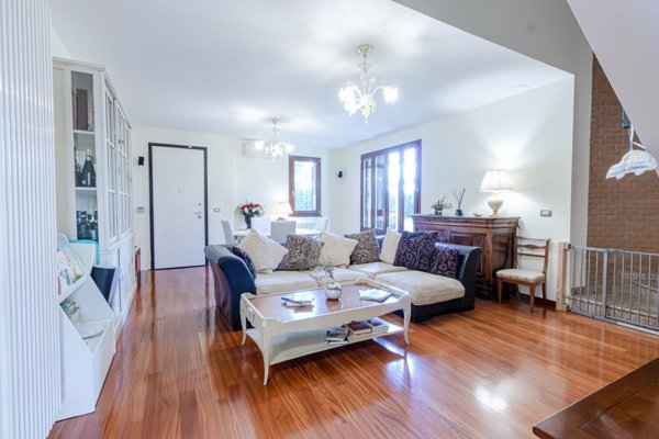 casa indipendente in vendita a Budrio in zona Vedrana
