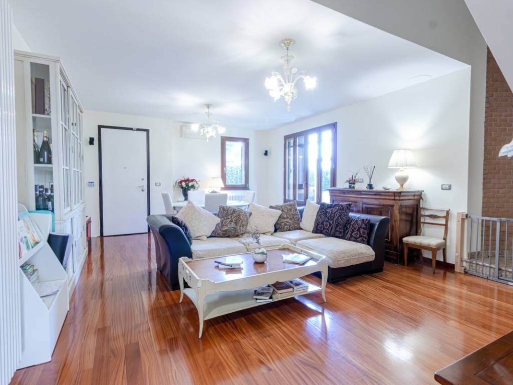 casa indipendente in vendita a Budrio in zona Vedrana