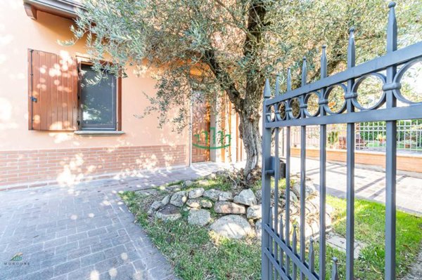 casa indipendente in vendita a Budrio in zona Vedrana