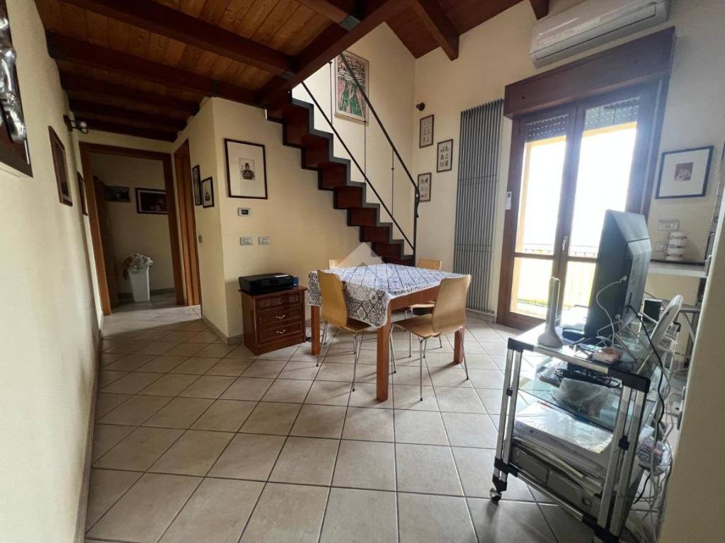 appartamento in vendita a Budrio in zona Mezzolara