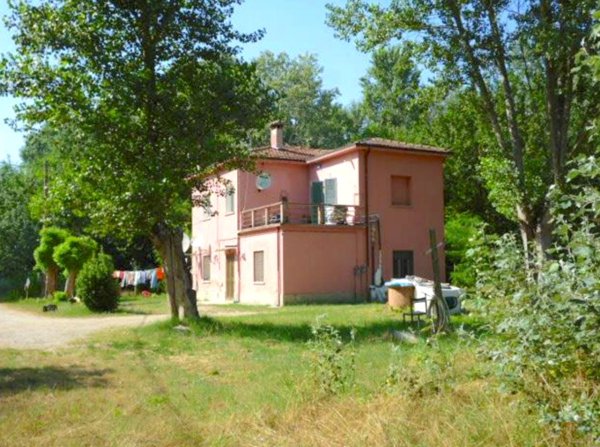 intera palazzina in vendita a Budrio