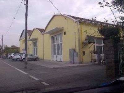 locale di sgombero in vendita a Budrio in zona Cento