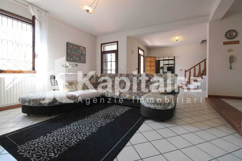 casa indipendente in vendita a Budrio