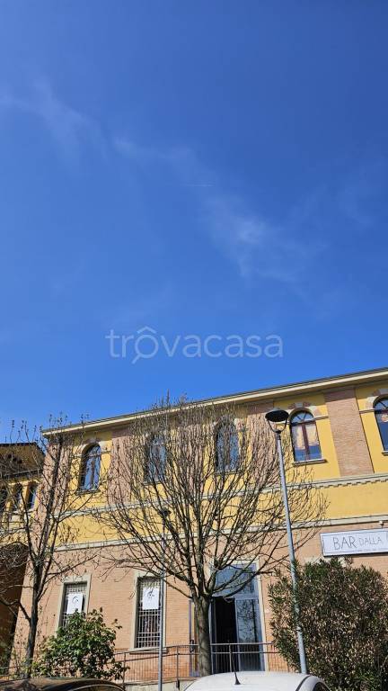 ufficio in vendita a Budrio