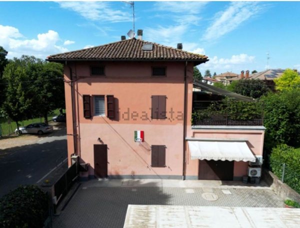 casa indipendente in vendita a Budrio