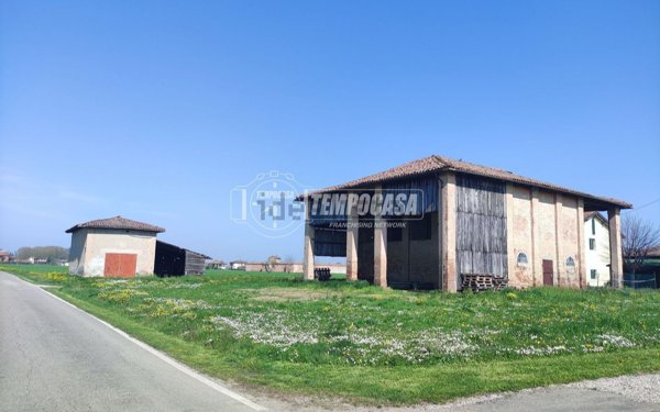 pentavano in vendita a Budrio in zona Vedrana