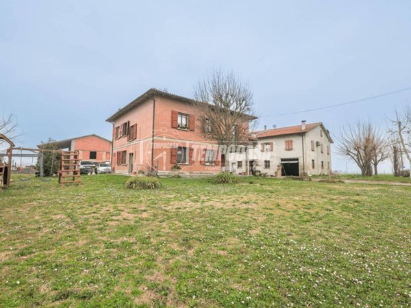 casa indipendente in vendita a Budrio in zona Mezzolara