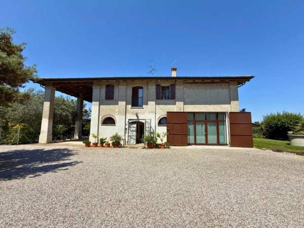 casa indipendente in vendita a Budrio in zona Mezzolara