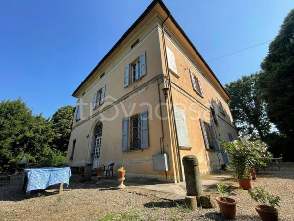 casa indipendente in vendita a Budrio