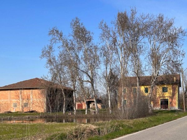 casa indipendente in vendita a Budrio in zona Bagnarola