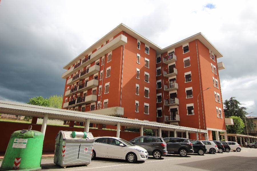 appartamento in vendita a Budrio in zona Cento