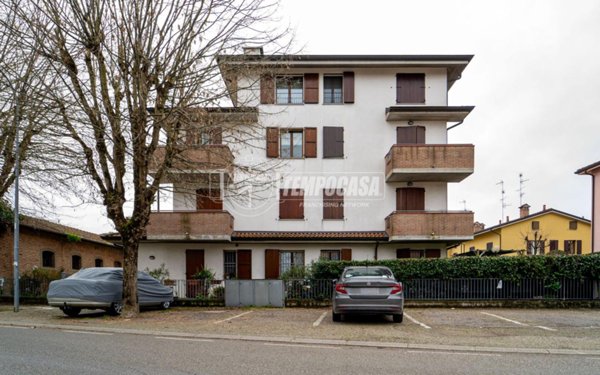 appartamento in vendita a Budrio in zona Cento