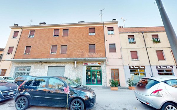 appartamento in vendita a Budrio in zona Cento
