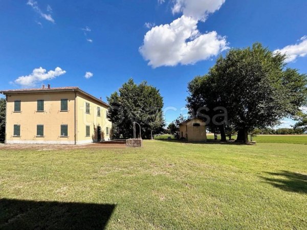 casa indipendente in vendita a Budrio