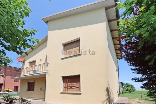 casa indipendente in vendita a Budrio