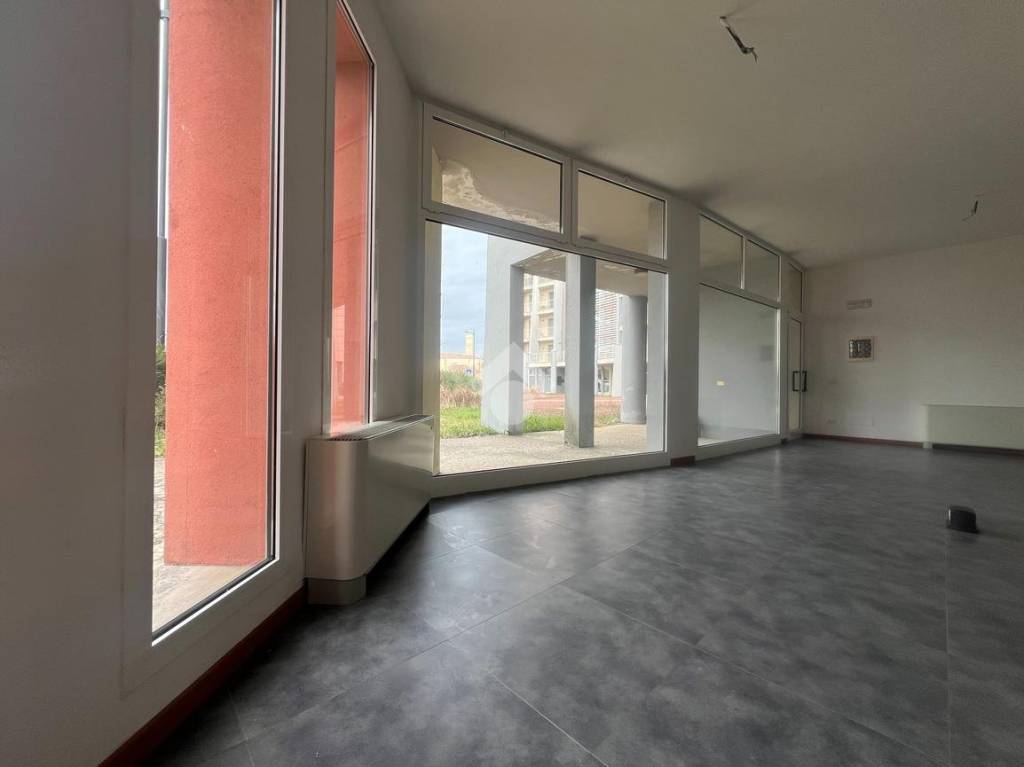 ufficio in vendita a Budrio