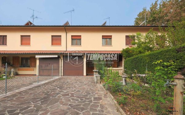 casa indipendente in vendita a Budrio