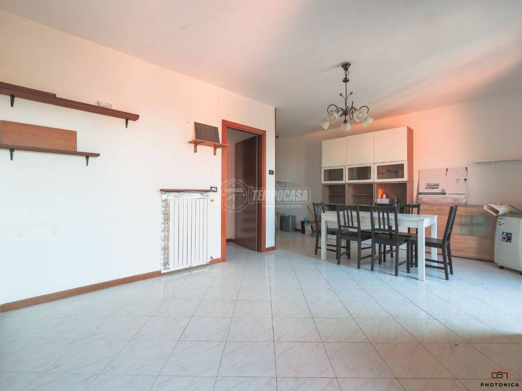 appartamento in vendita a Budrio in zona Mezzolara