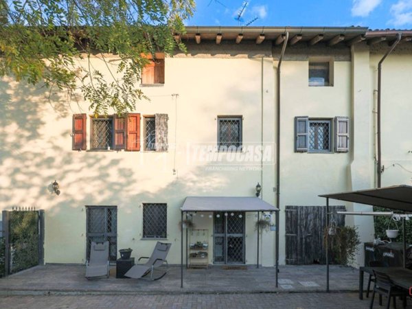 appartamento in vendita a Budrio in zona Vedrana