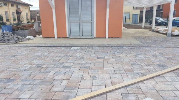 casa indipendente in vendita a Budrio