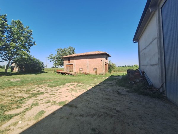 casa indipendente in vendita a Budrio