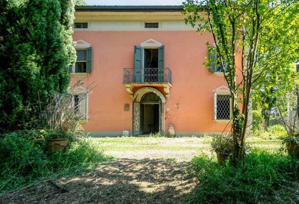 casa indipendente in vendita a Budrio