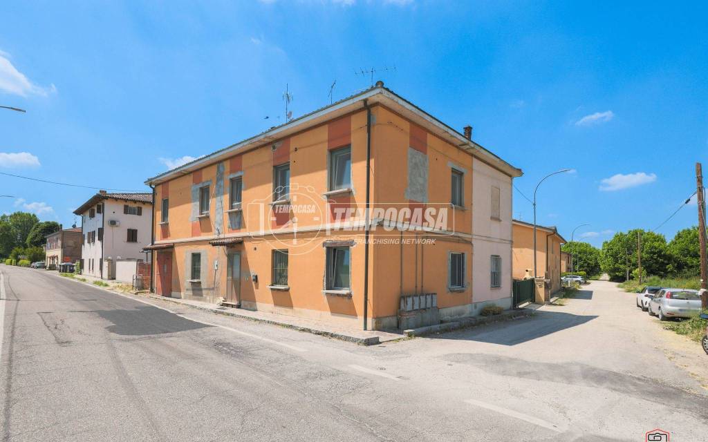 casa indipendente in vendita a Budrio in zona Riccardina