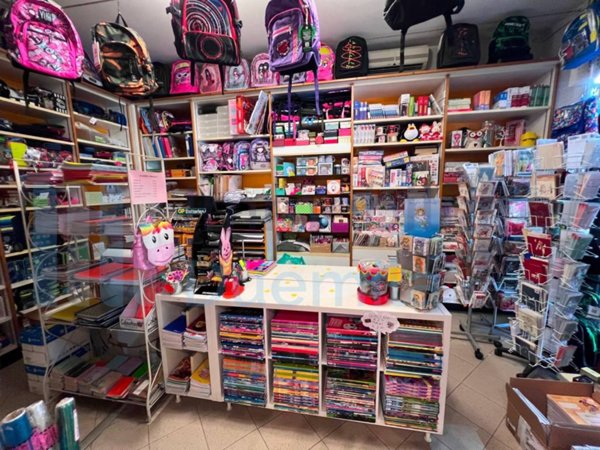 negozio in vendita a Budrio