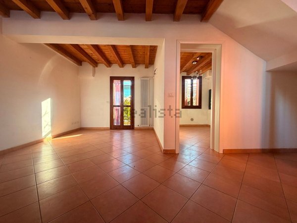 casa indipendente in vendita a Budrio in zona Dugliolo