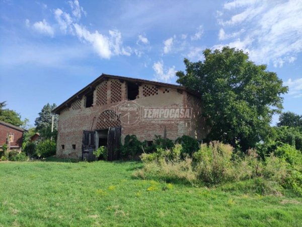 casale in vendita a Budrio in zona Prunaro