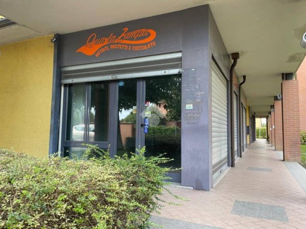 negozio in vendita a Budrio