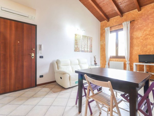 appartamento in vendita a Budrio in zona Cento