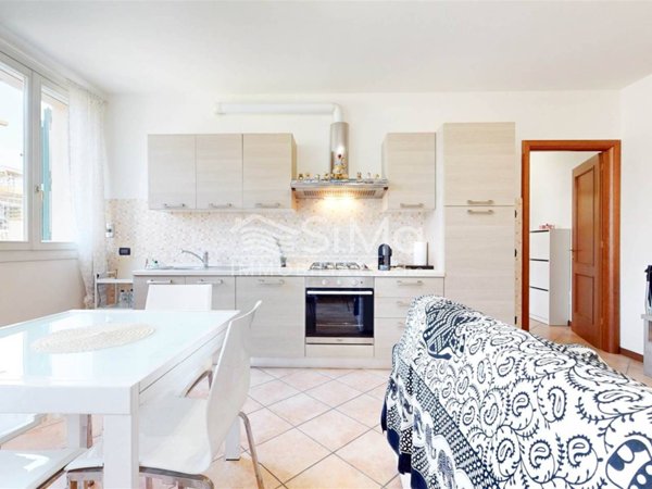 appartamento in vendita a Budrio in zona Cento