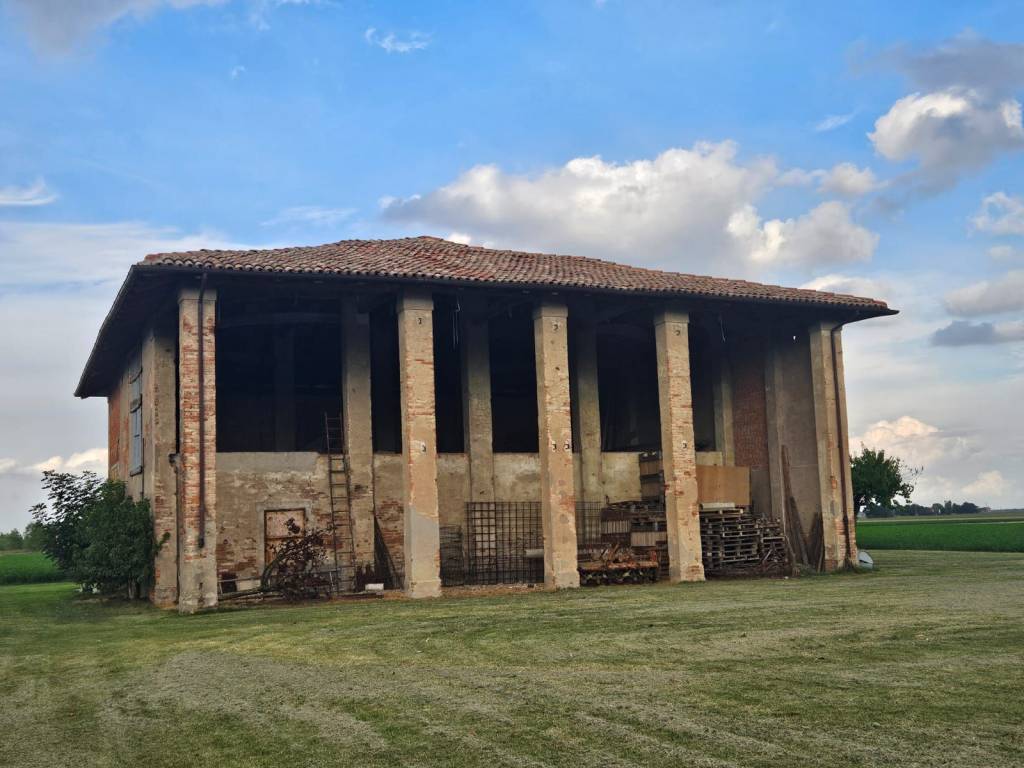 casa indipendente in vendita a Budrio