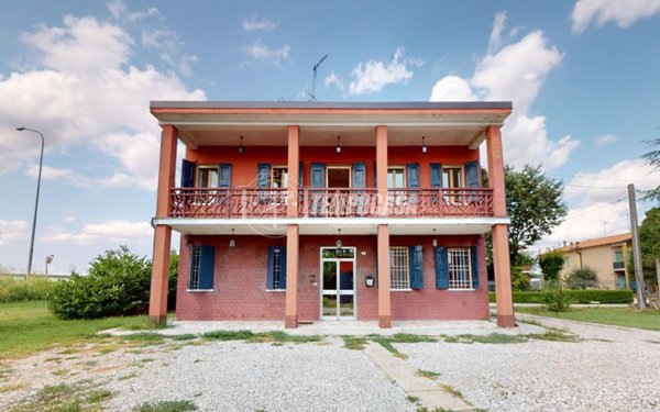 casa indipendente in vendita a Budrio in zona Cento