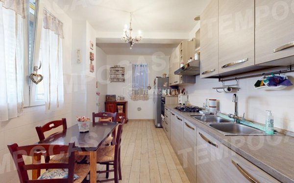 appartamento in vendita a Budrio in zona Cento