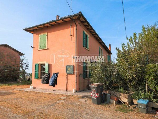 casa indipendente in vendita a Budrio in zona Dugliolo